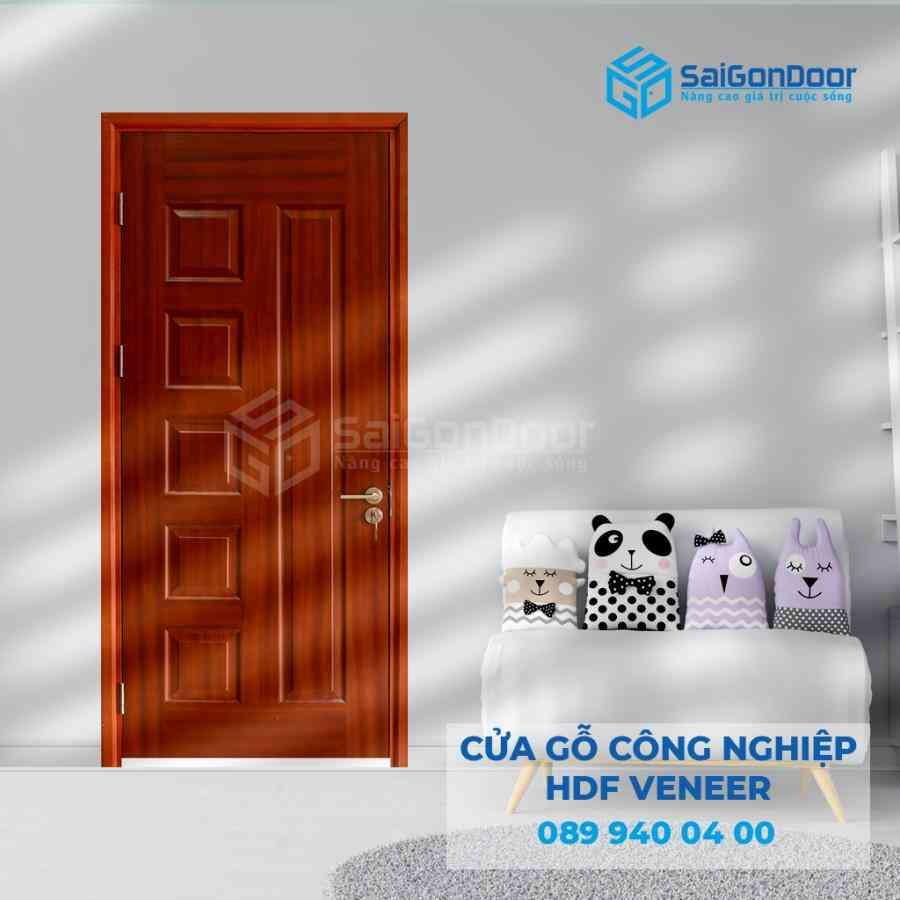 Cua-go-HDF-Veneer-6B-xoan-dao.jpg-SGD-HDFV.jpg