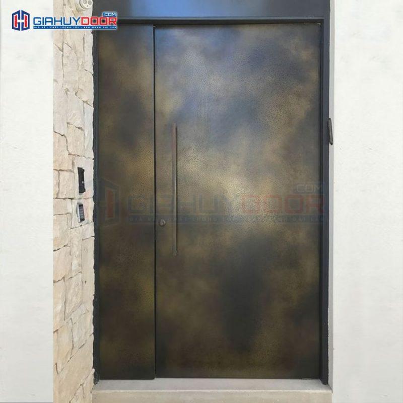 Cửa thép chống cháy kèm tay hơi