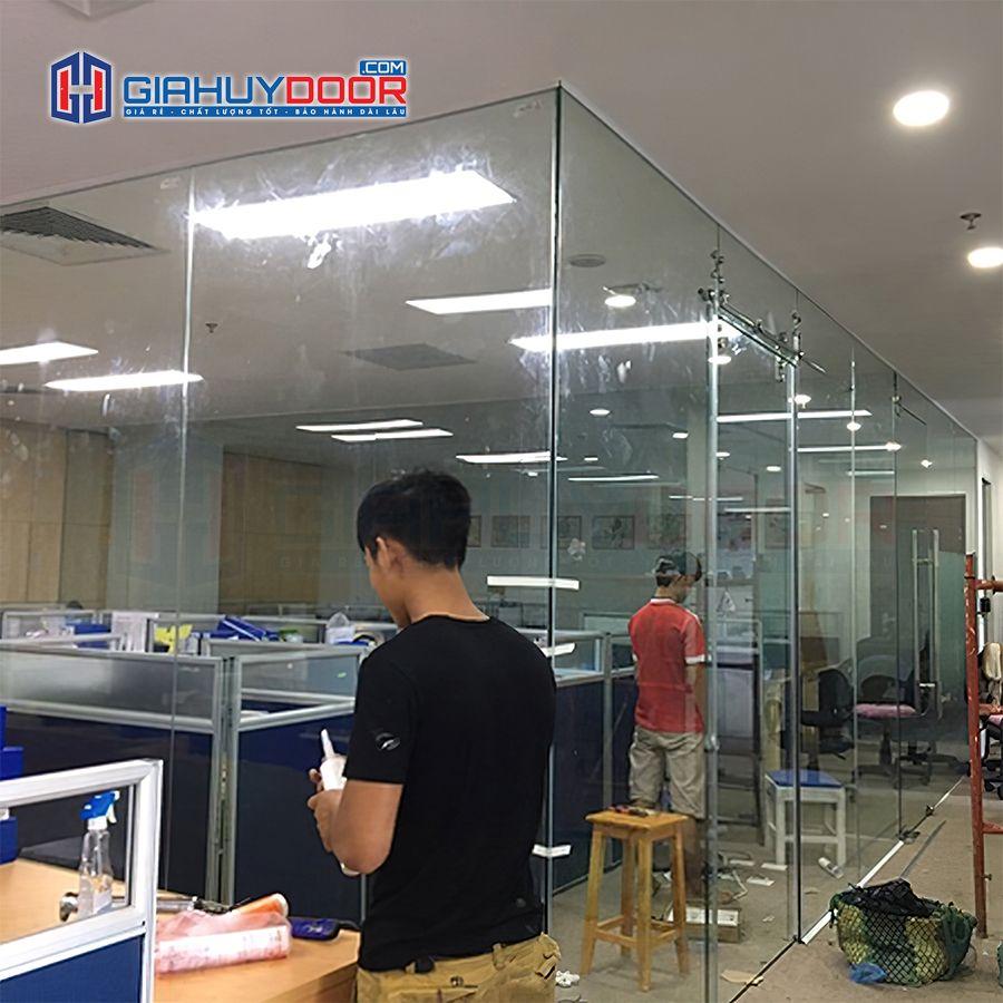 VCC (11) Vách kính chống cháy VCC 11