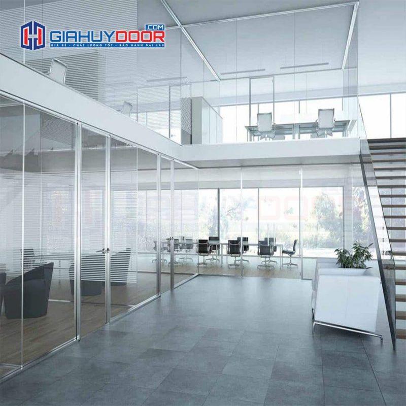 Vách kính chống cháy VCC 5