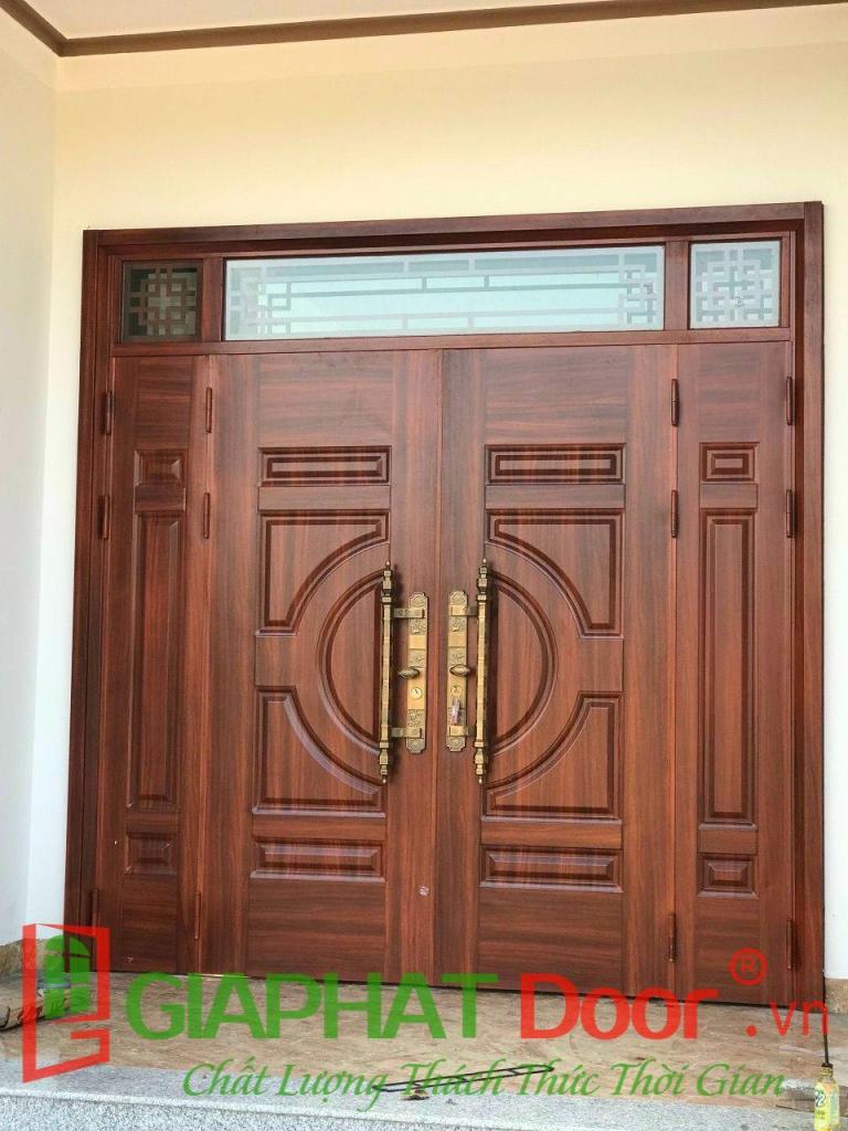 Cửa thép vân gỗ cao cấp tại Giaphatdoor