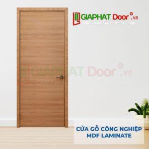 Cửa gỗ công nghiệp MDF Laminate P1 van ngang (2)