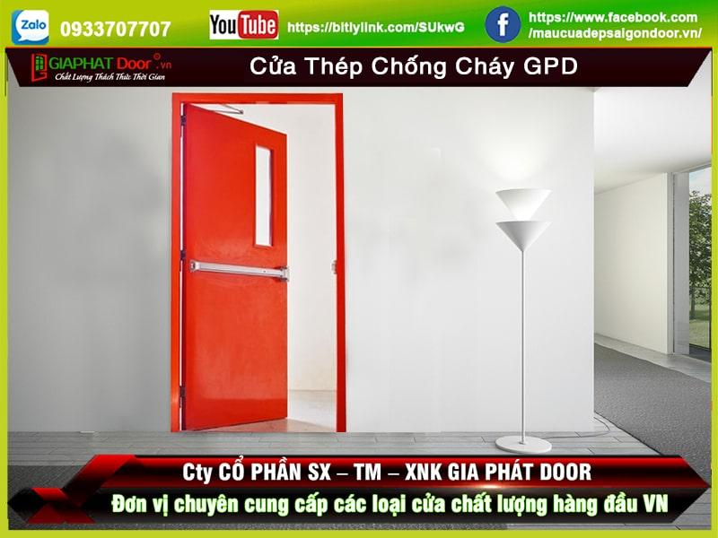 Cua-thep-chong-chay-GPD-CTH