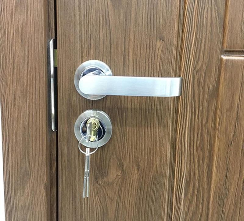 Cân nhắc chọn phụ kiện chính hãng đi kèm theo sản phẩm