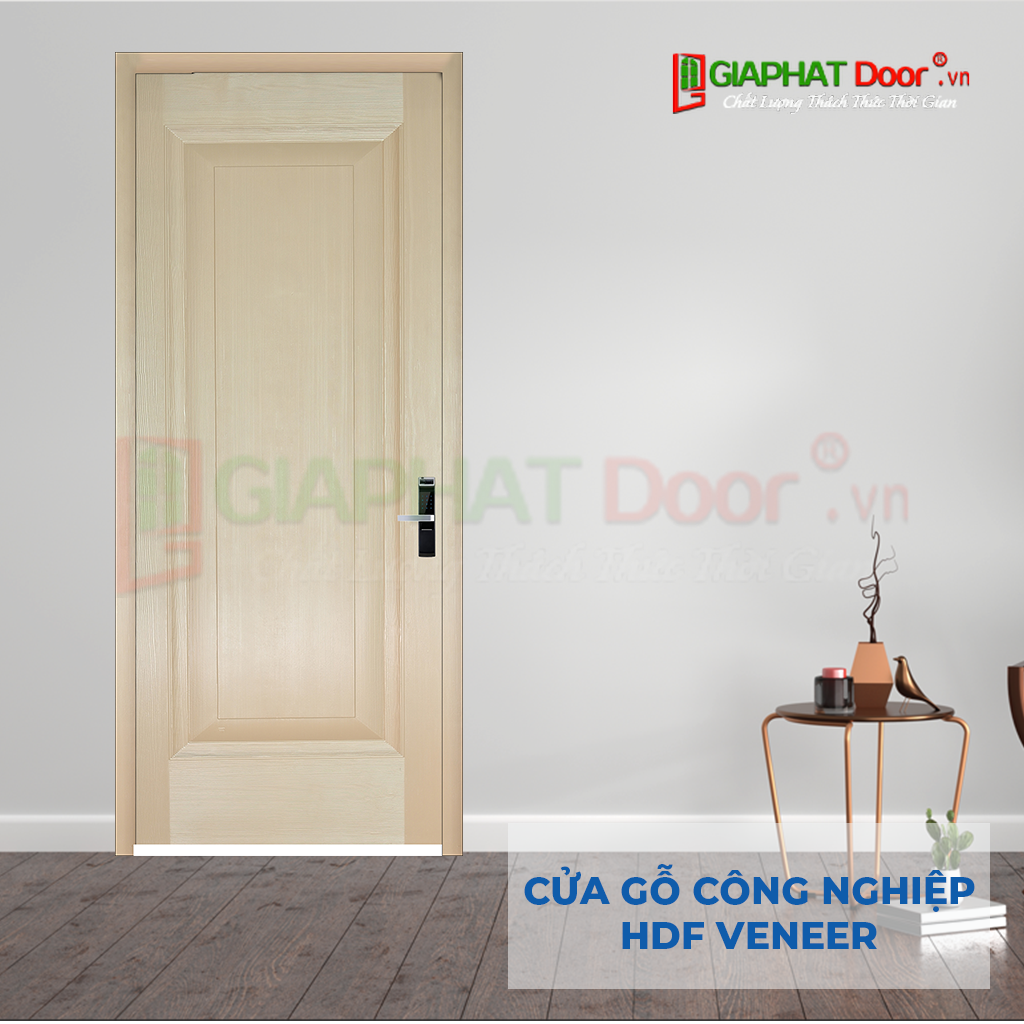 Giaphatdoor có nhà xưởng sản xuất được trang bị hệ thống máy móc hiện đại, cùng đội ngũ nhân viên tay nghề cao