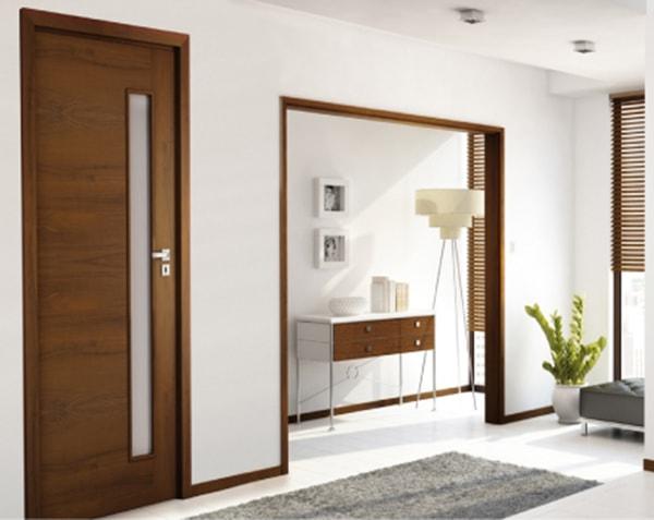 Cửa phòng ngủ kích thước phù hợp