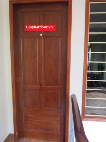 Mẫu cửa gỗ cao cấp chất liệu Chò