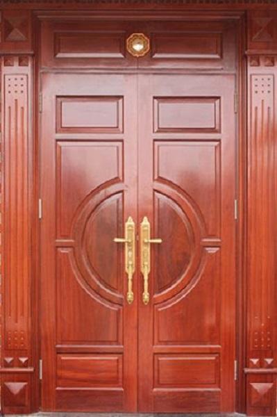 Các mẫu cửa gỗ lim tự nhiên