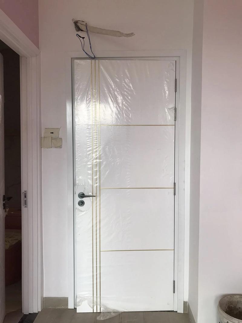 cửa nhựa giả gỗ tại tỉnh An Giang Cửa nhựa giả gỗ PVC với cấu trúc đơn giản, giá thành rẻ