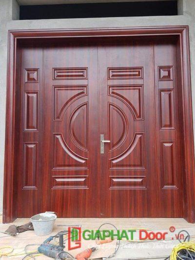 cửa thép vân gỗ SGD 20
