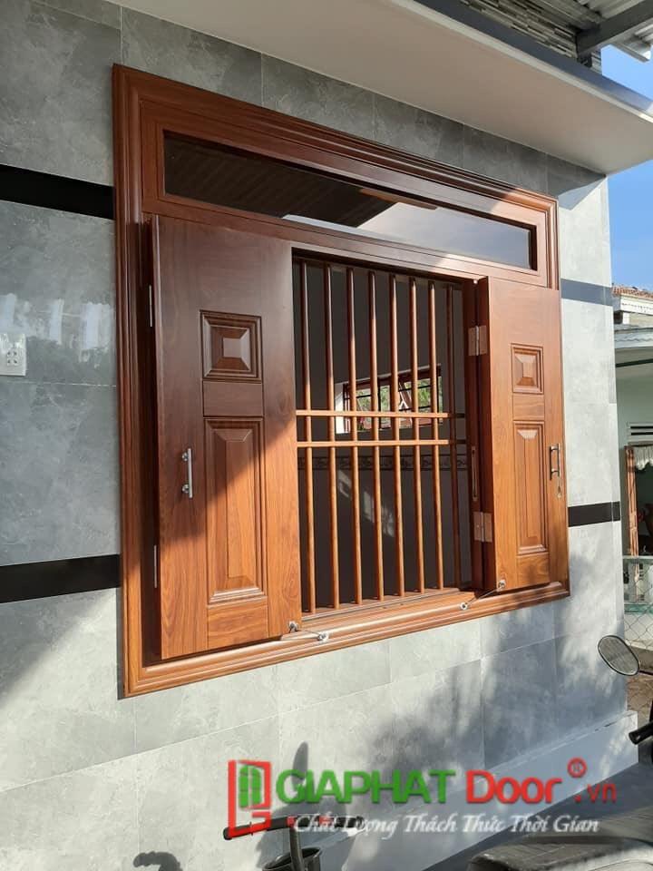 cửa thép vân gỗ SGD 23