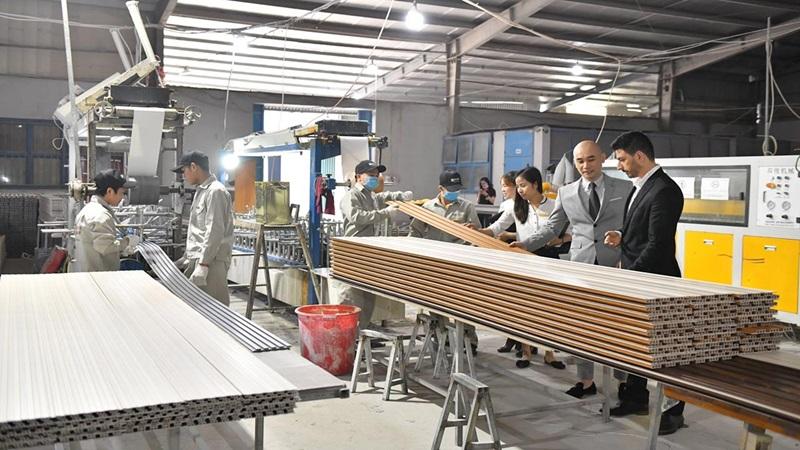 cửa nhựa gỗ Composite tại tỉnh Sóc Trăng So sánh cửa nhựa Composite và ABS Hàn Quốc