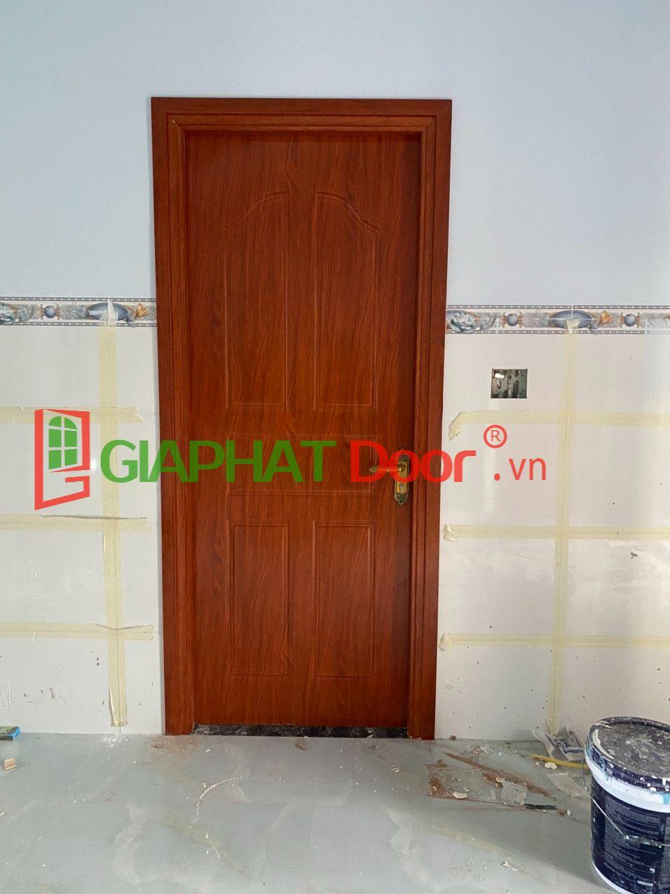 Mẫu cửa thực tế làm cửa nhà tắm