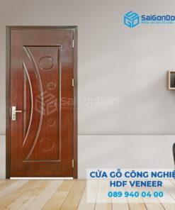 Cửa Gỗ HDF Veneer 1K Căm Xe 2-SGD