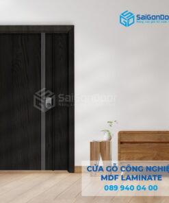 Cửa Gỗ Công Nghiệp MDF Laminate 2P1R3-SGD