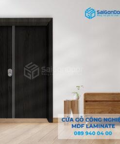 Cửa Gỗ Công Nghiệp MDF Laminate 2P1R3S-SGD