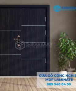 Cửa Gỗ Công Nghiệp MDF Laminate 2P1R5-SGD