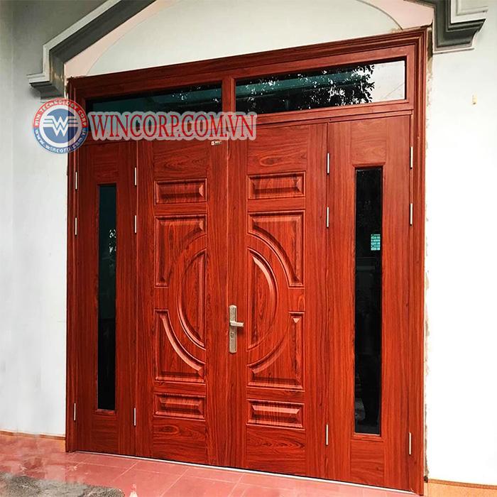 Cửa thép vân gỗ Win 46