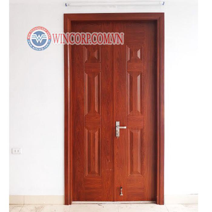 Cửa thép vân gỗ Win 48