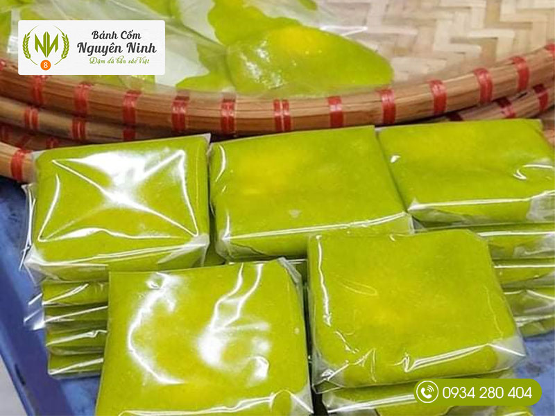 Tạo chiếc bánh cốm hoàn chỉnh 