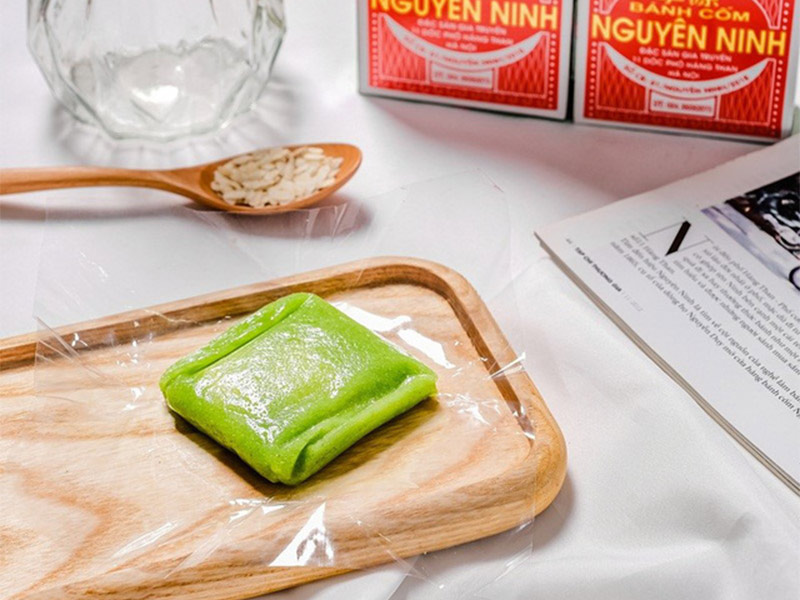 Cách nhận biết bánh cốm Nguyên Ninh Hàng Than chính hãng 4 banh com Nguyen Ninh Hang Than