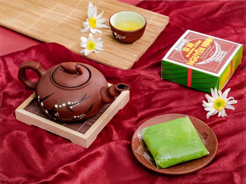 Khám Phá Hương Vị Đặc Biệt của Bánh Cốm 51 Hàng Than 6 Khám Phá Hương Vị Đặc Biệt của Bánh Cốm 51 Hàng Than