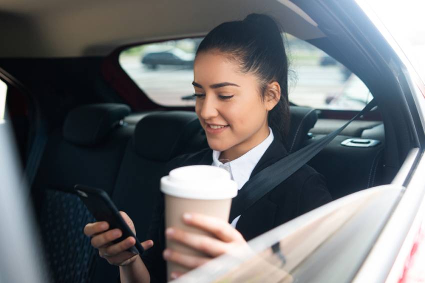 Taxi Nội Bài Thạch Thất