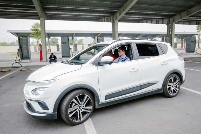 Taxi Nội Bài Đi Vinhomes Smart City