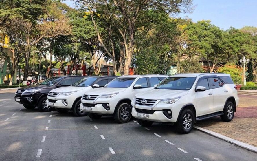 thuê xe du lịch Quận Ba Đình