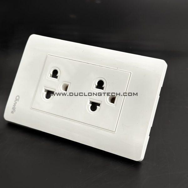 Ổ Cắm 3 Chấu Chuẩn Mỹ Mặt Nhựa Màu Trắng A2W