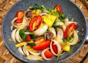 Bò Xào Thơm Cà