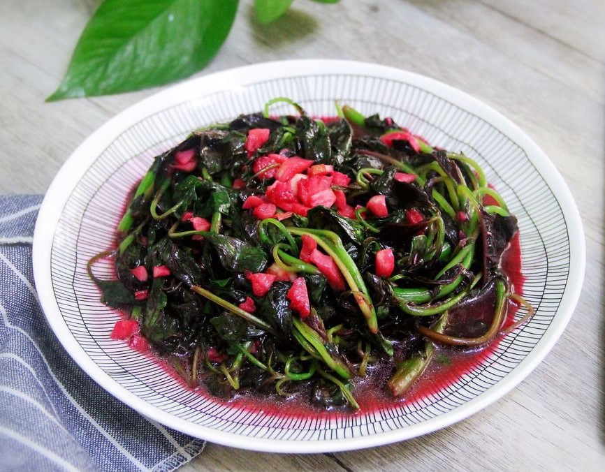蒜炒苋菜 1 rau den xao toi