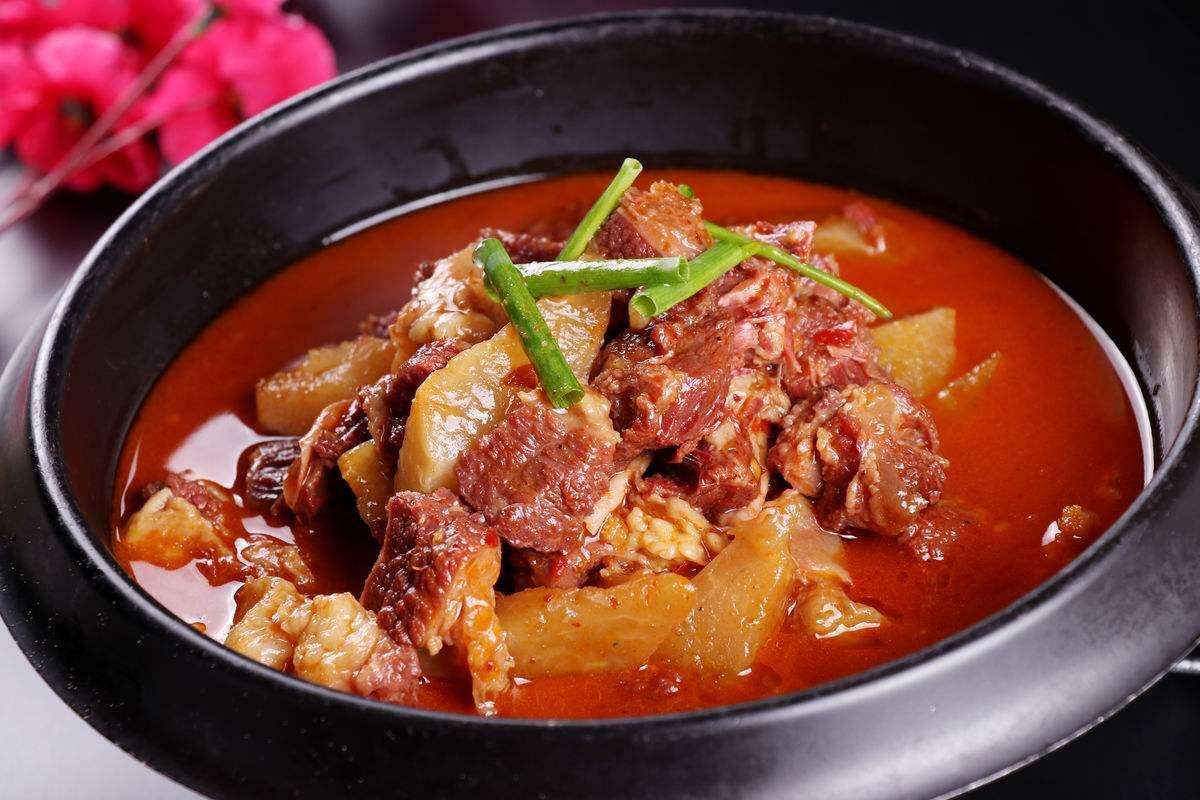 Bò om củ cải 1 bo om cu cai