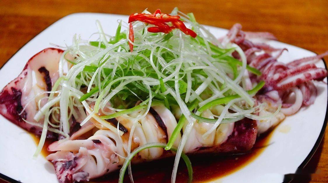 葱蒜蒸鱿鱼 1 muc hap hanh toi phuc kien.1