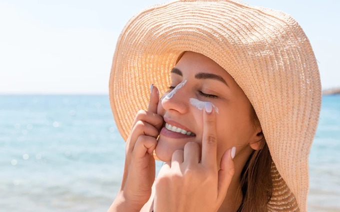Mỹ Phẩm Chống Nắng Bảo Vệ Da Khỏi Tác Hại Của Tia UV