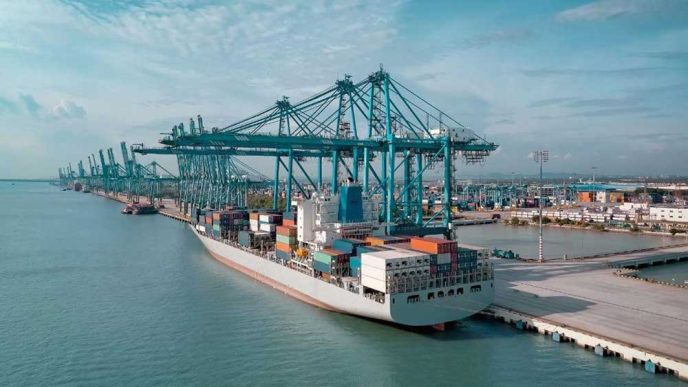 Phí CIC trong xuất nhập khẩu