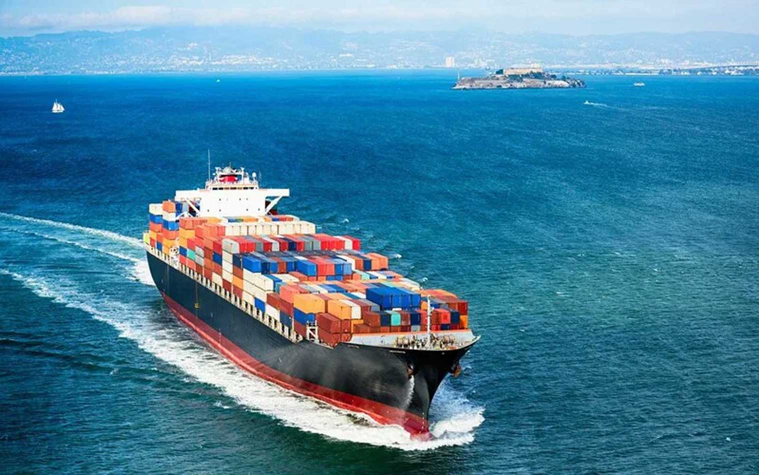 Vận chuyển hàng hóa bằng đường biển