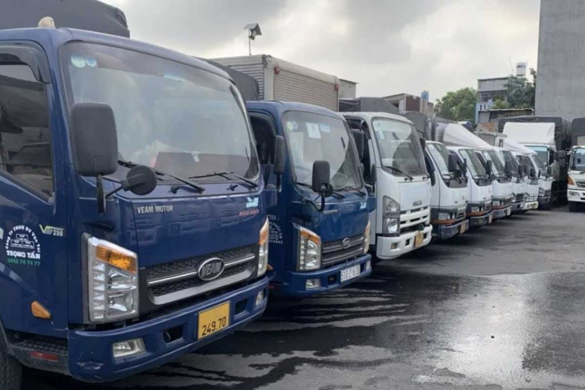Chành xe là gì? Khi gửi hàng hóa chành xe cần lưu ý điều gì 2 Chành xe là gì