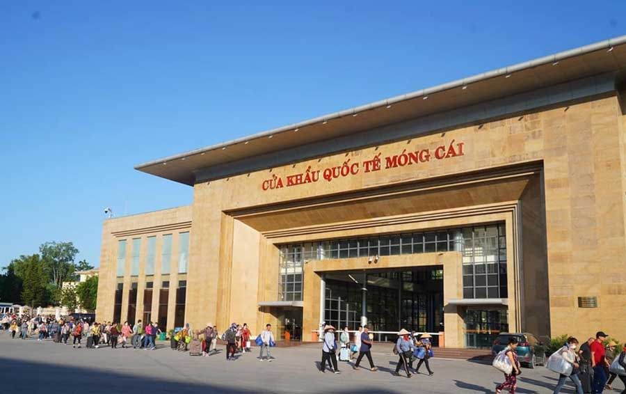 Cửa khẩu Móng Cái