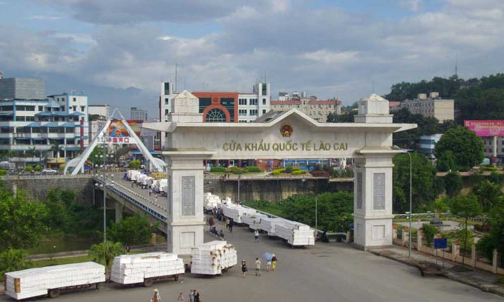 Vận chuyển tiểu ngạch qua cửa khẩu quốc tế