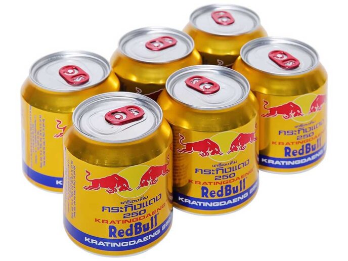 Nhập khẩu bò húc Thái Lan