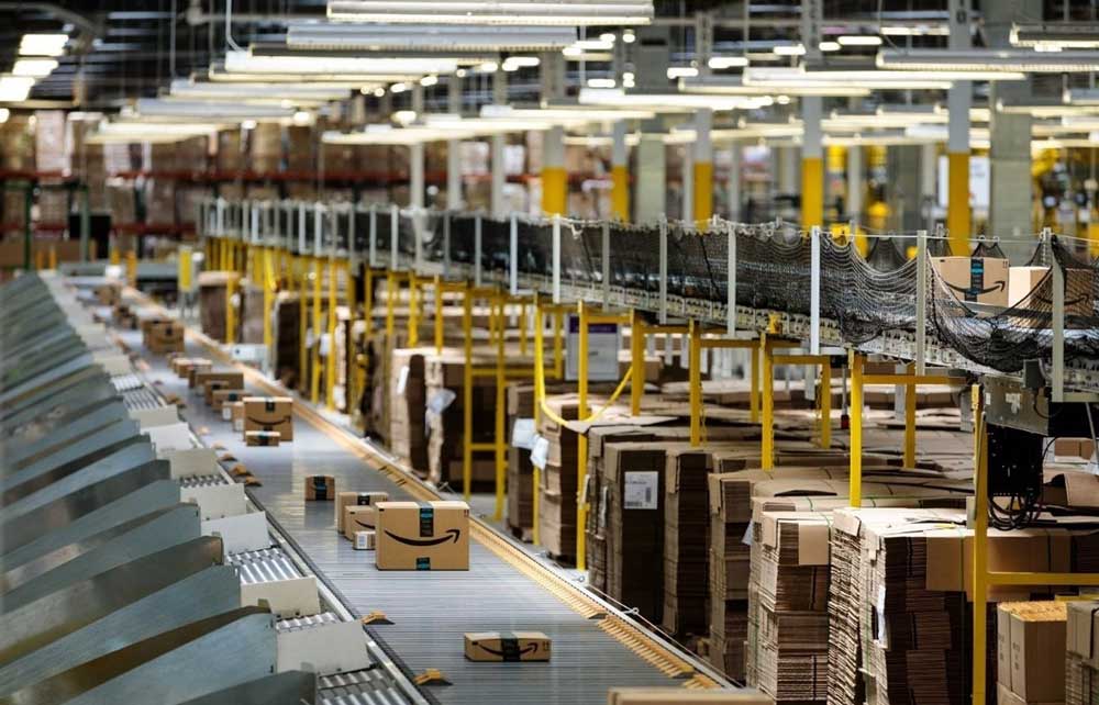 Cách chọn kích thước xe vận chuyển phù hợp với nhu cầu của bạn 6 Hàng hóa vận chuyển qua Amazon