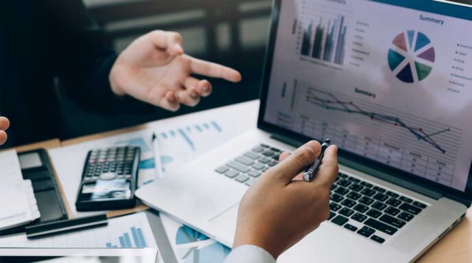 Ngành Data Analyst