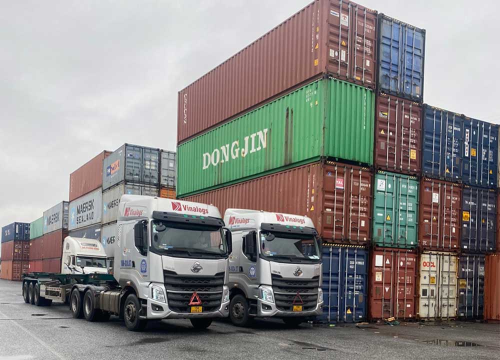 Cách chọn kích thước xe vận chuyển phù hợp với nhu cầu của bạn 5 xe container chuyên dụng