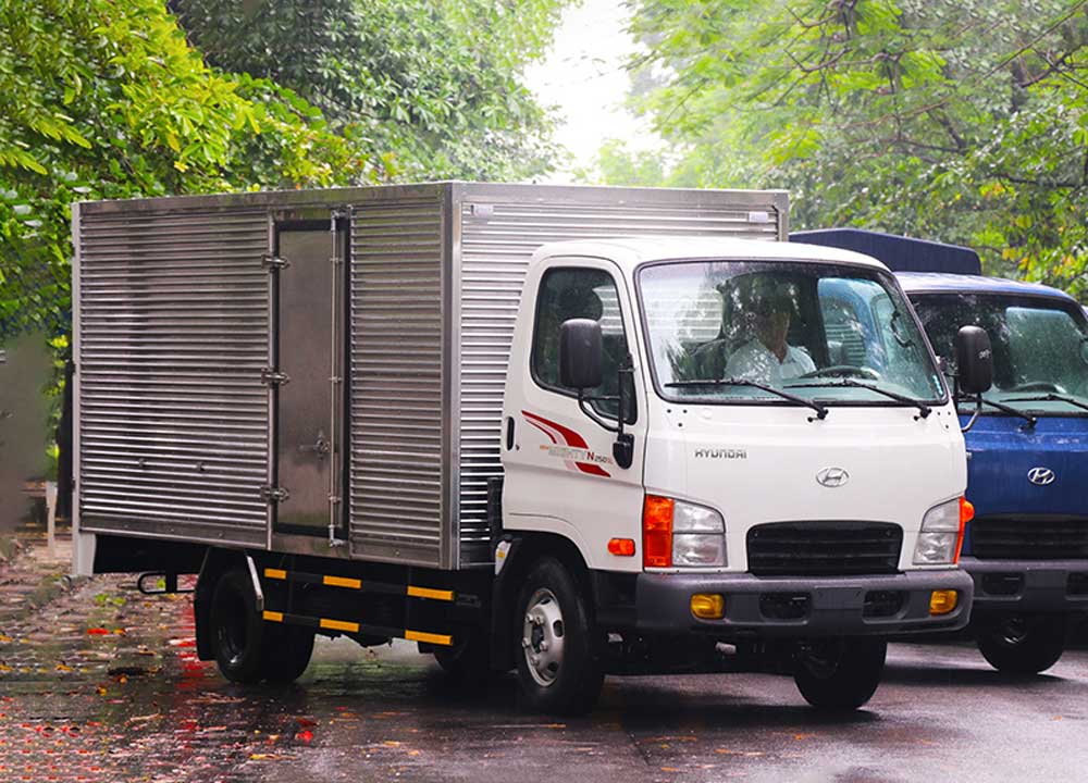 Cách chọn kích thước xe vận chuyển phù hợp với nhu cầu của bạn 3 Xe tải 2 tấn 5