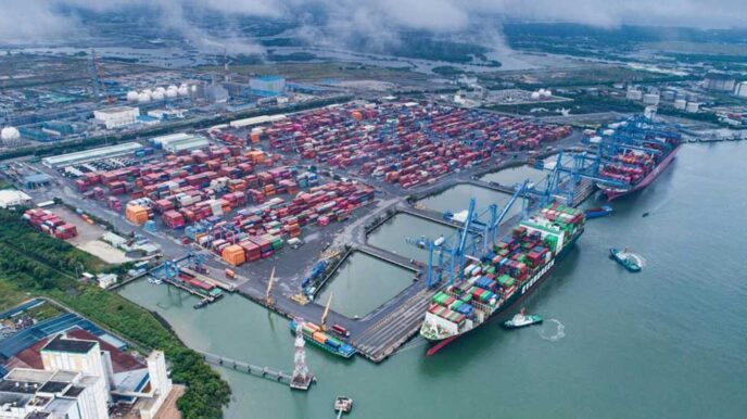 Cảng biển vận chuyển hàng hóa