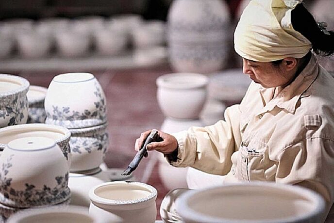 Gốm sứ Bát Tràng