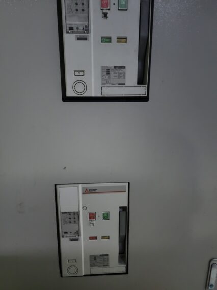Lắp đặt tủ hòa đồng bộ cho hệ thống máy phát điện Summerset Westpoint 5 z5492865701025 27fd9368fc31d9ef5fb916e6e11339c1