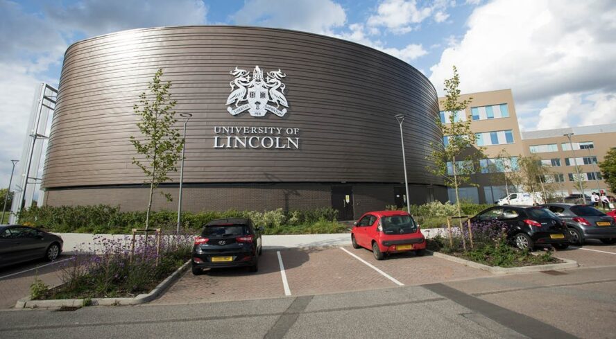 Thông tin học bổng năm 2020 trường University of Lincoln