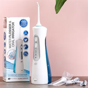 Máy tăm nước cầm tay Rio DCIR2